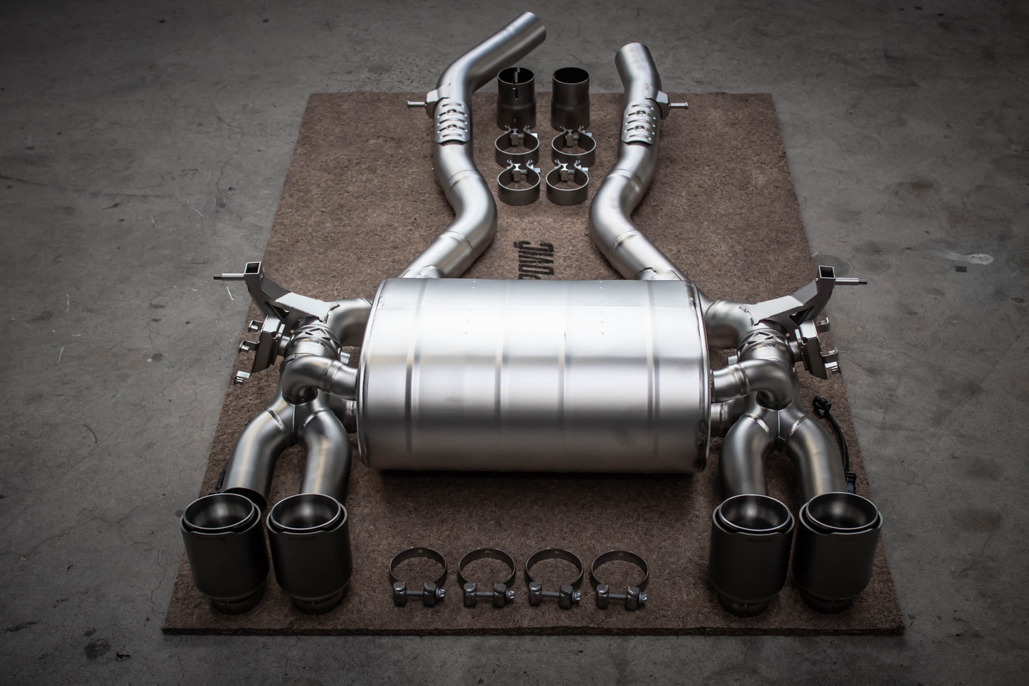 Akrapovic Titanium Abgasanlage BMW M3 F80